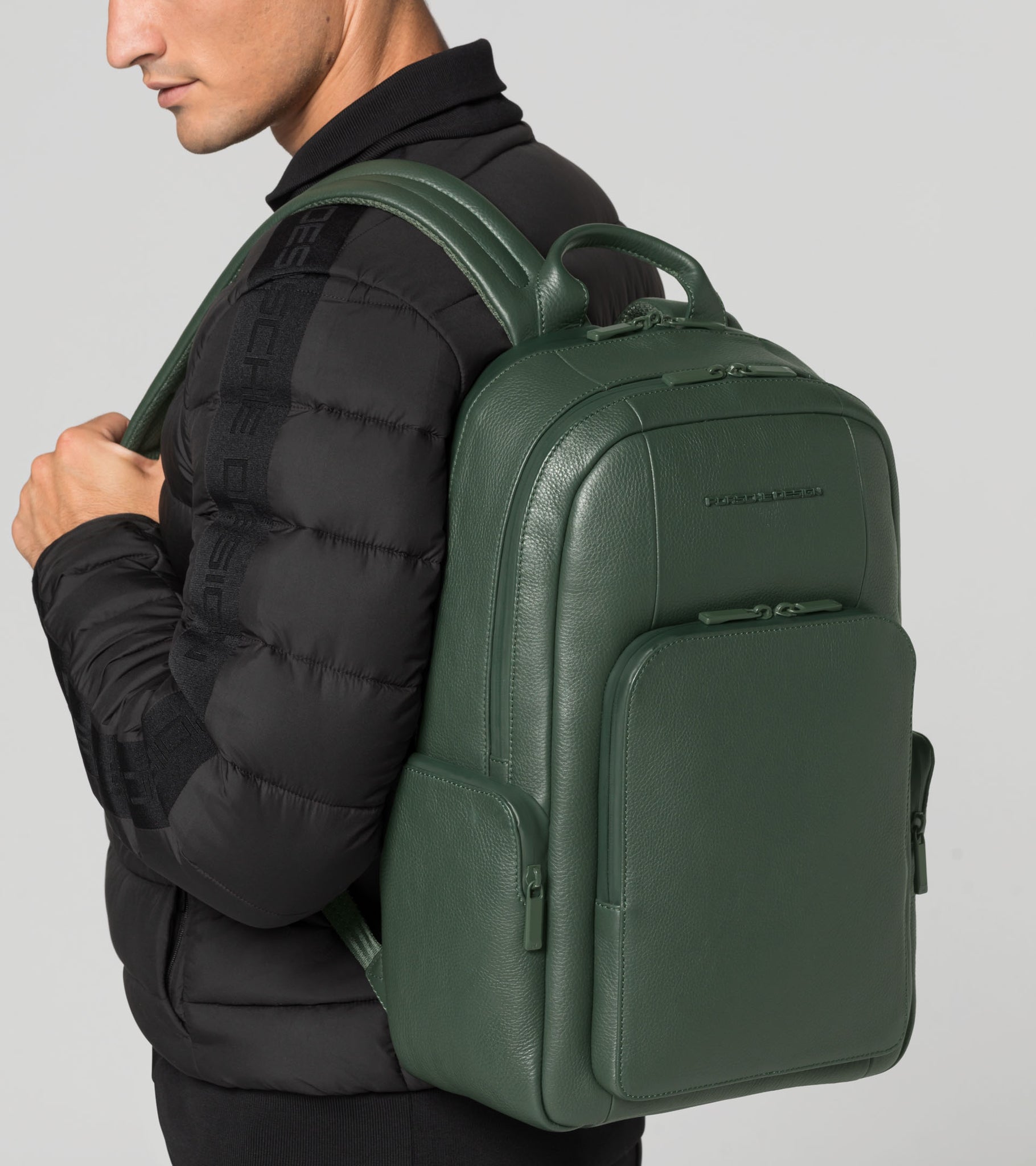 Roadster Leather Backpack M1 darkgreen